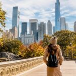 Traveler exploring Manhattan during a New York itinerary